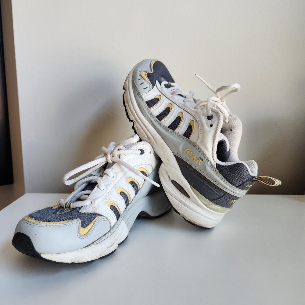EUC LEATHER AND MESH RYKA WALKING SHOE WOMEN